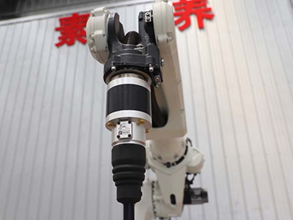 自動(dòng)焊接機(jī)器人的焊縫尋位功能介紹 自動(dòng)焊接機(jī)器人的焊縫尋位功能介紹